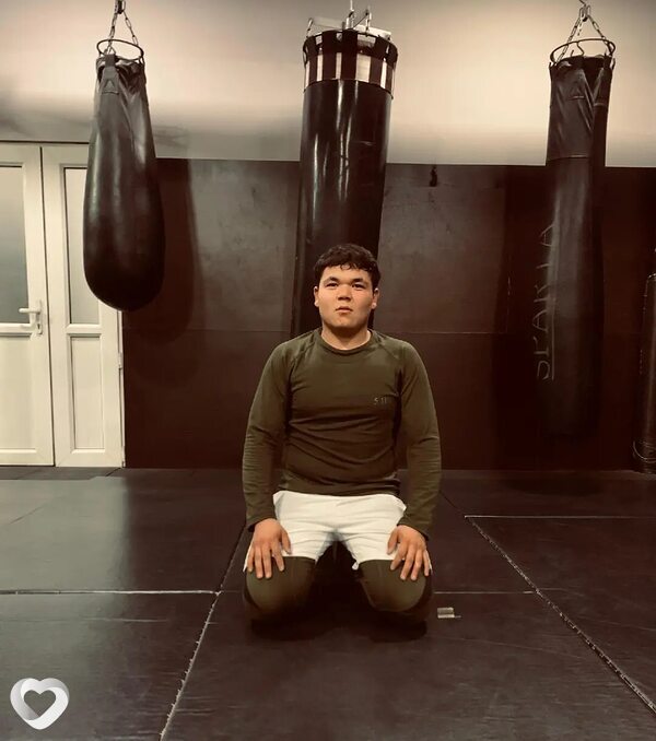 Макс, 21, Москве — анкета №3890256