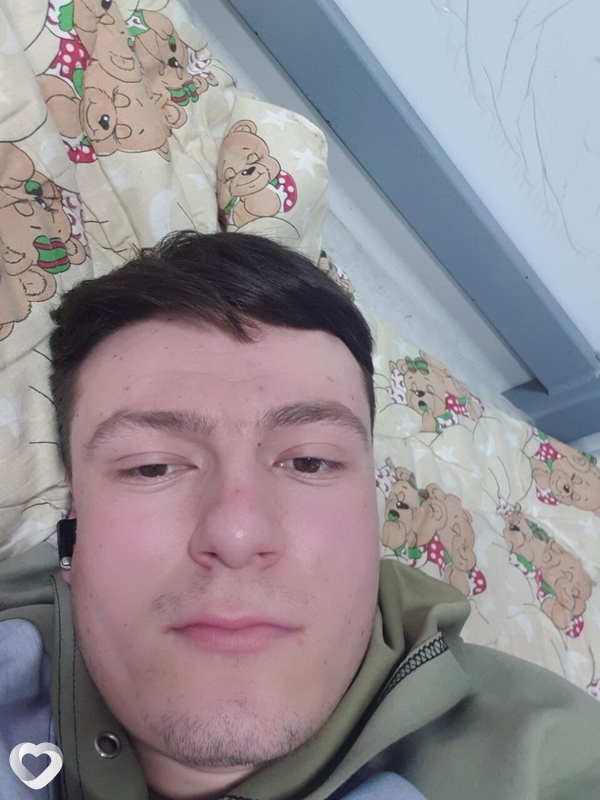 Parviz, 20, Санкт-Петербурге — анкета №3889940