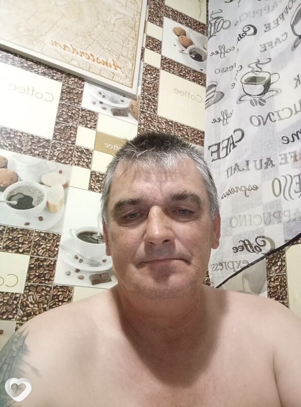 Владимирович, Артем