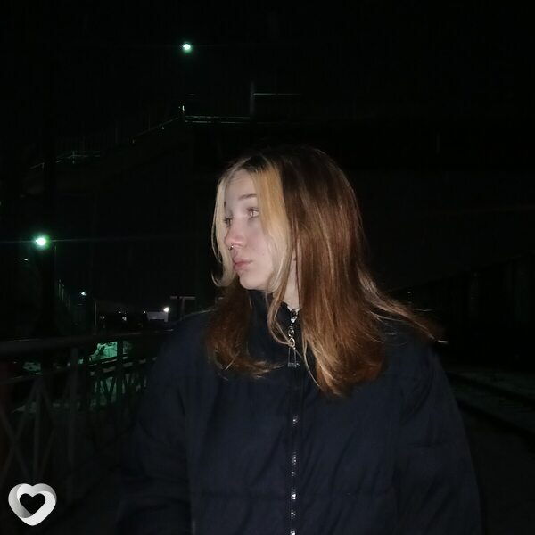 Вика, 18, Нижнеудинске — анкета №3891529