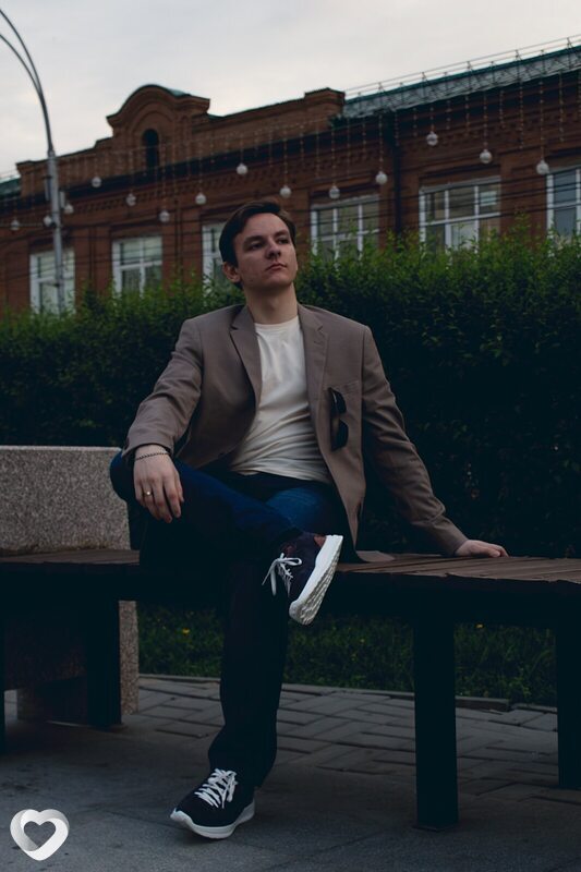 Сергей, 19, Новосибирске — анкета №3891531