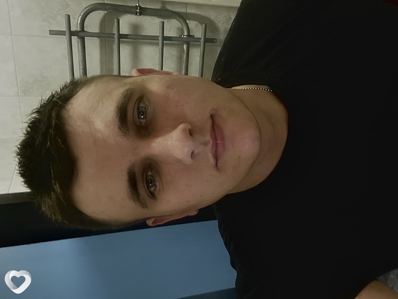 Артем, 26, Гродно — анкета №3892350