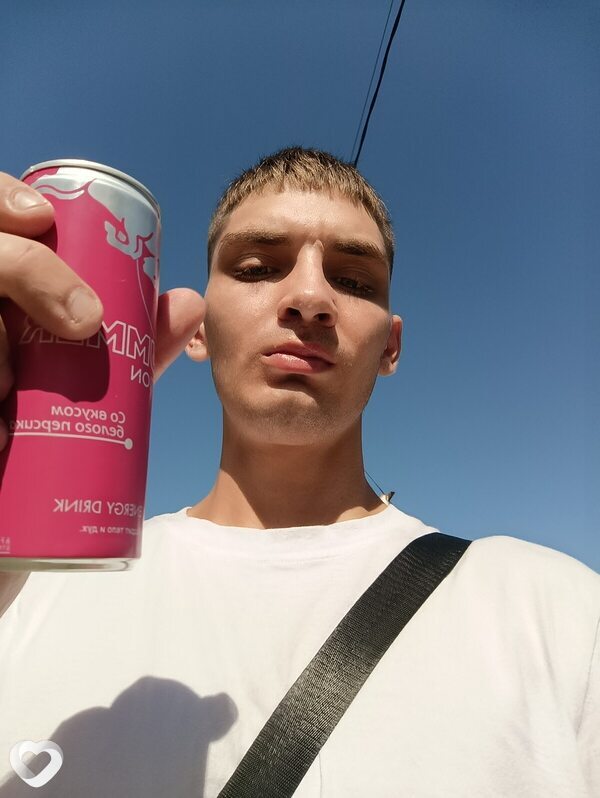 Вова, 22, Краснодаре — анкета №3892040