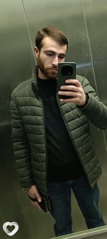 Вазген, 25, Москве — анкета №3892076