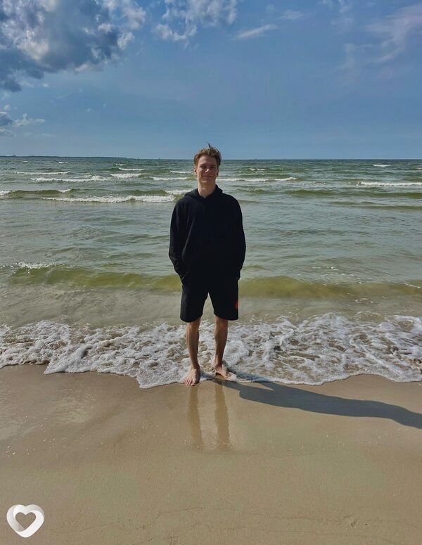 Aleksei, 26, Санкт-Петербурге — анкета №3892612