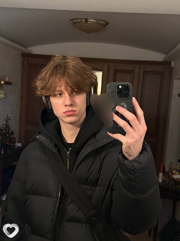 Даня, 19, Санкт-Петербурге — анкета №3892873