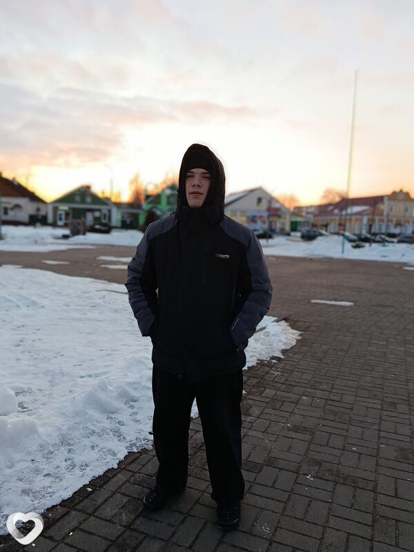 Константин, 19, Лиде — анкета №3893297