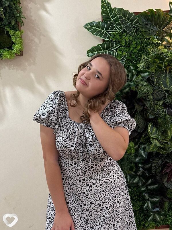 Ксюнька, 18, Ростове-на-Дону — анкета №3892949
