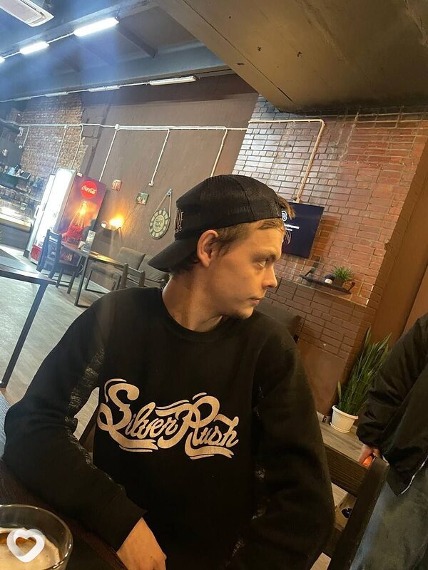 Слава, 23, Новосибирске — анкета №3892954