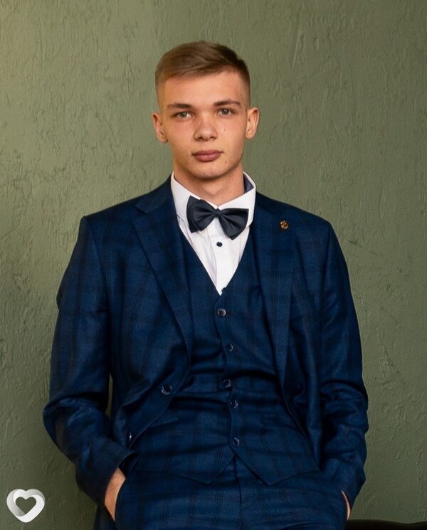 Александр, 21, Самаре — анкета №3893256