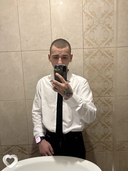 Михаил, 20, Тамбове — анкета №3894029