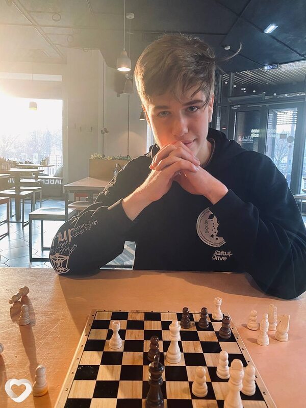 Александр, 21, Санкт-Петербурге — анкета №3894500