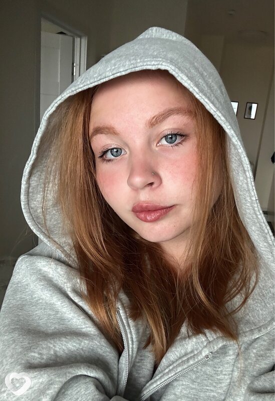 Алина, 21, Москве — анкета №3895010
