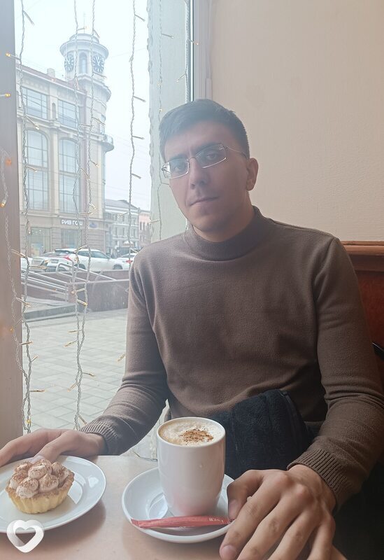 Дмитрий, 24, Азове — анкета №3896314