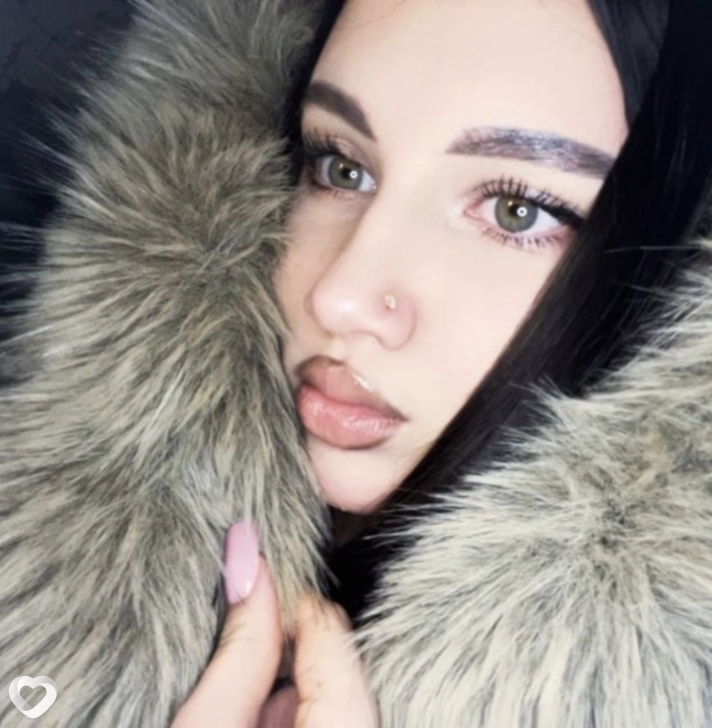 Соня, 19, Екатеринбурге — анкета №3896000
