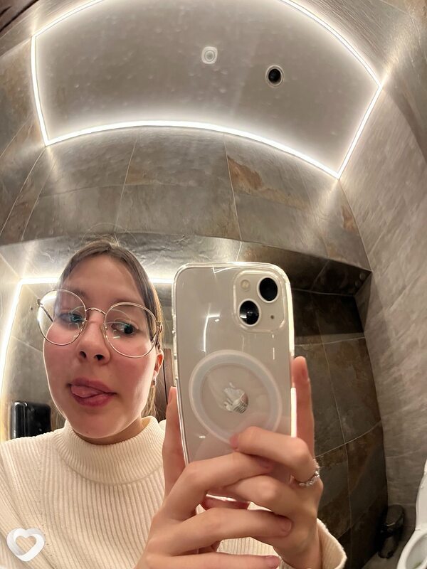 Анастасия, 20, Екатеринбурге — анкета №3896266