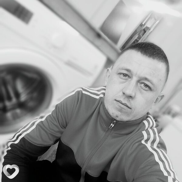 Олег, 28, Омске — анкета №3896827
