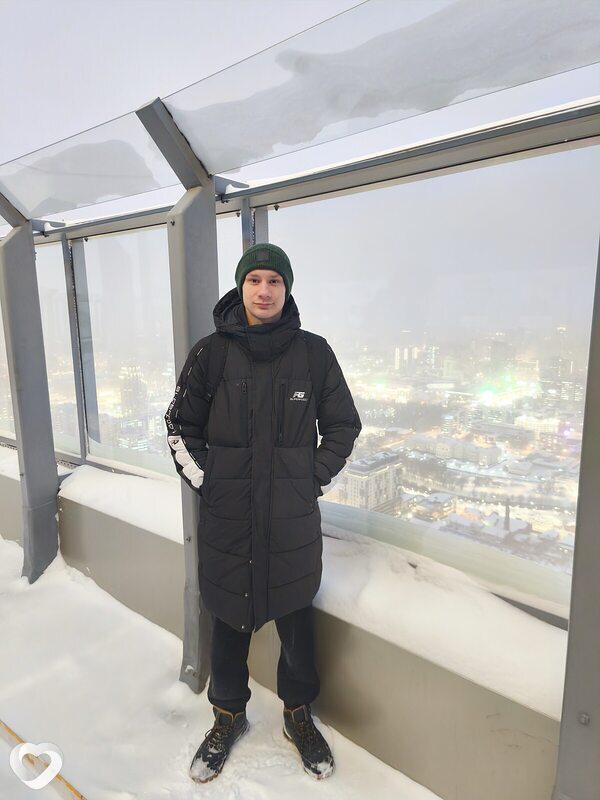 Никита, 19, Екатеринбурге — анкета №3897159
