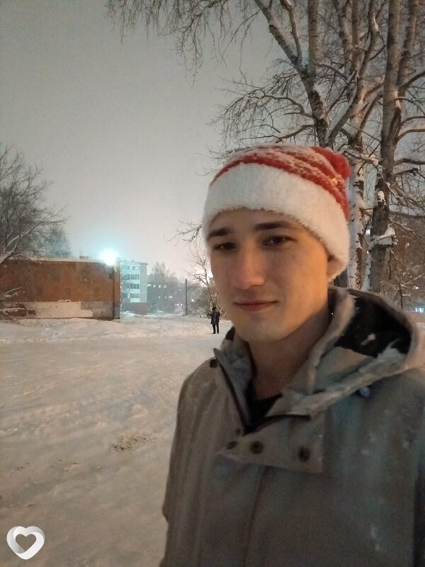 Артём, 27, Екатеринбурге — анкета №3897632