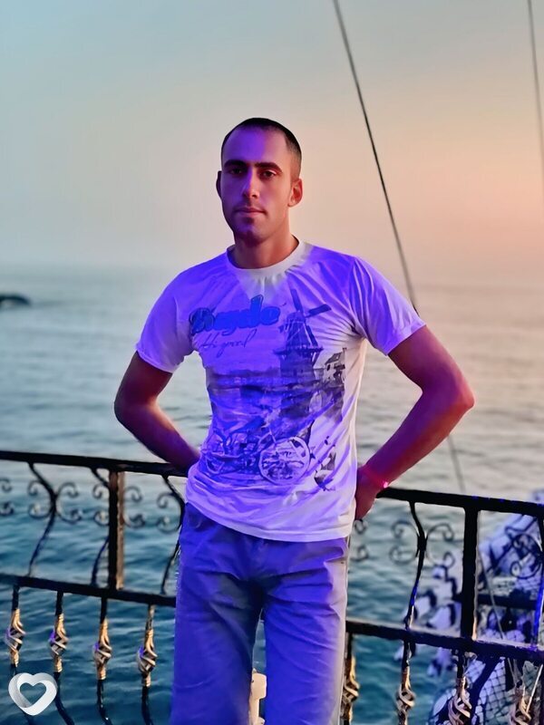 Денис, 35, Барановичах — анкета №3897666