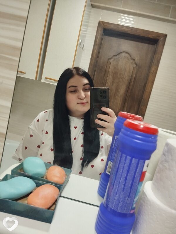 Вика, 21, Ижевске — анкета №3898017