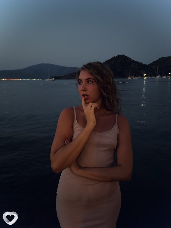 Алиса, 21, Санкт-Петербурге — анкета №3898762