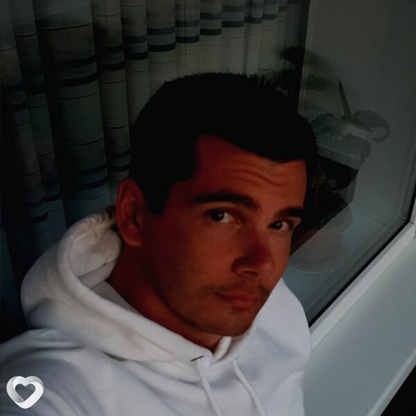 Саня, 26, Брянске — анкета №3898658