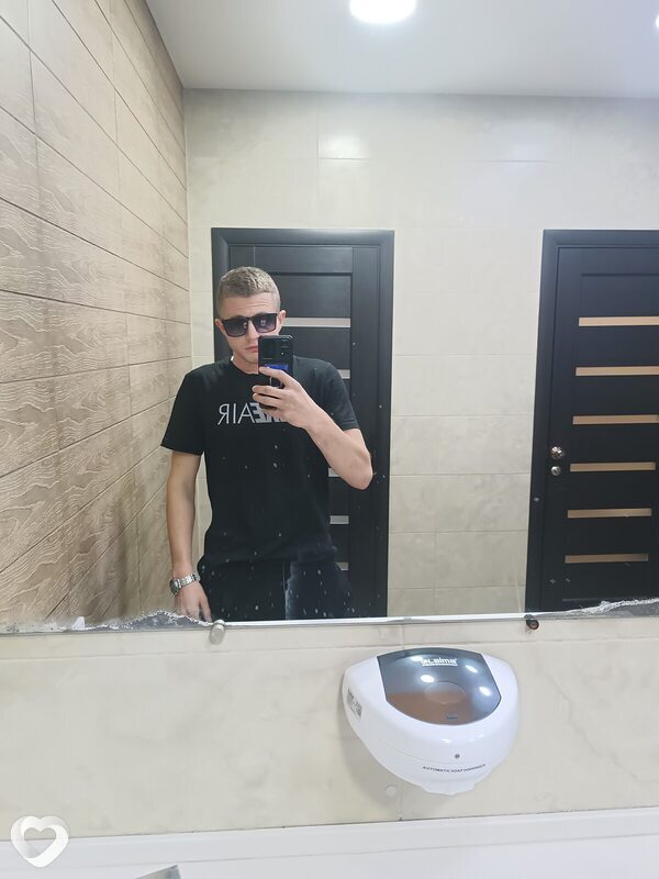 Владимир, 22, Новочеркасске — анкета №3899246