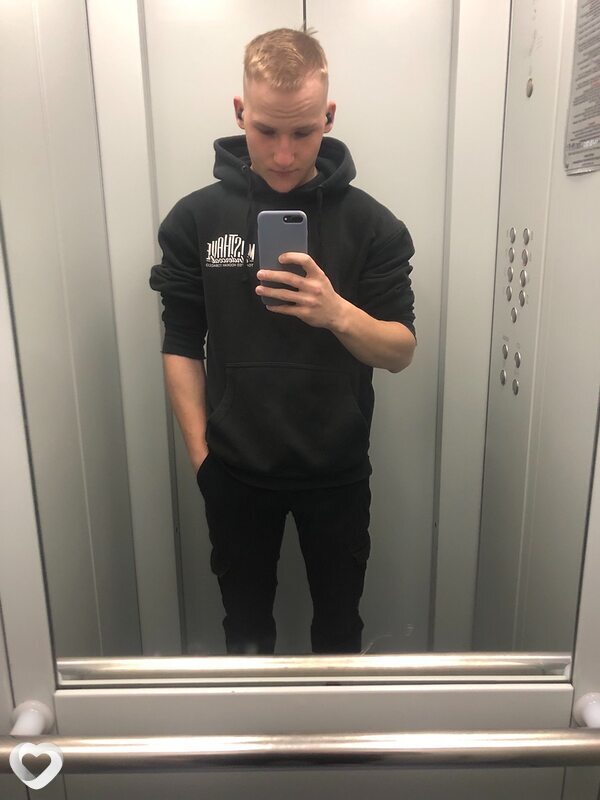 Женя, 20, Минске — анкета №3899329
