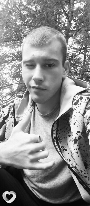 Евгений, 24, Абакане — анкета №3900222