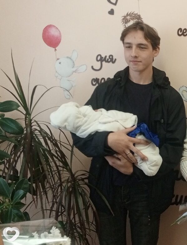 Владимир, 19, Великих Луках — анкета №3899814
