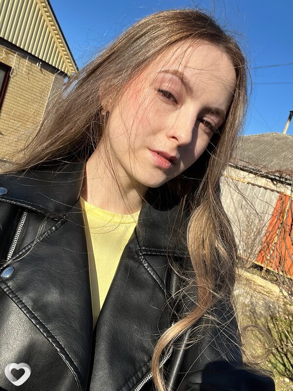 Эвелина, 21, Армавире — анкета №3899859