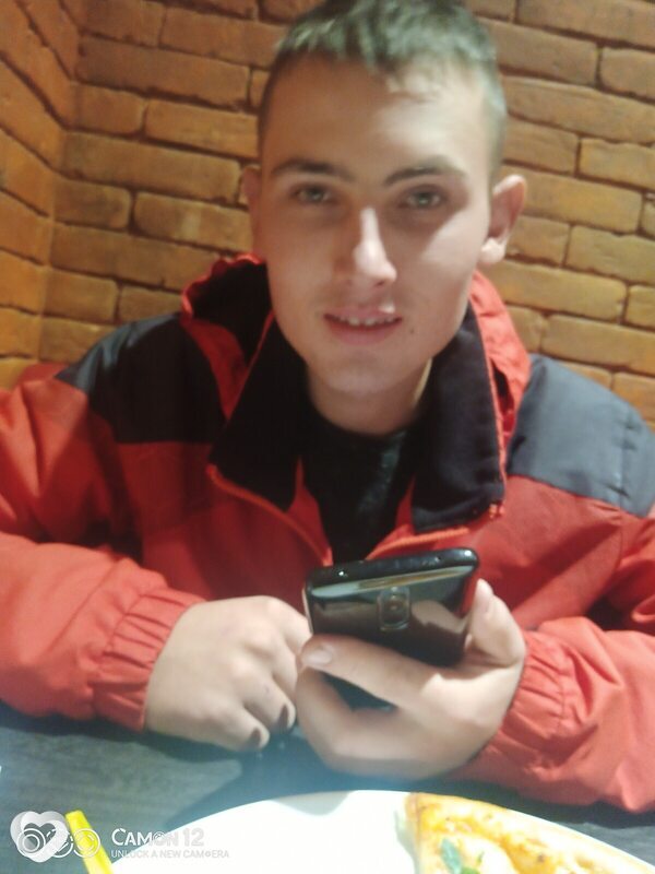 Віталій, 24, Харькове — анкета №3899950