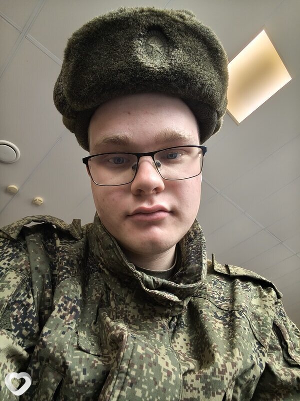 Стас, 20, Тюмени — анкета №3900495