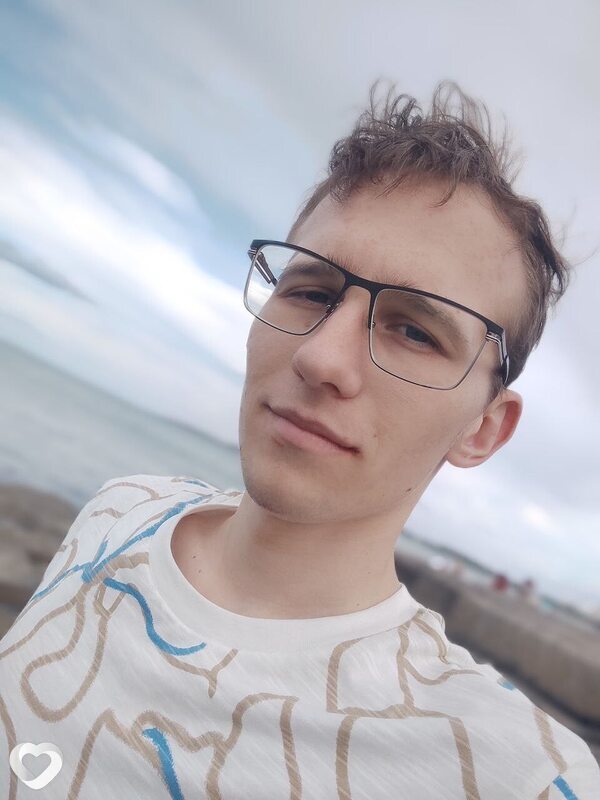 Андрій, 22, Одессе — анкета №3900498