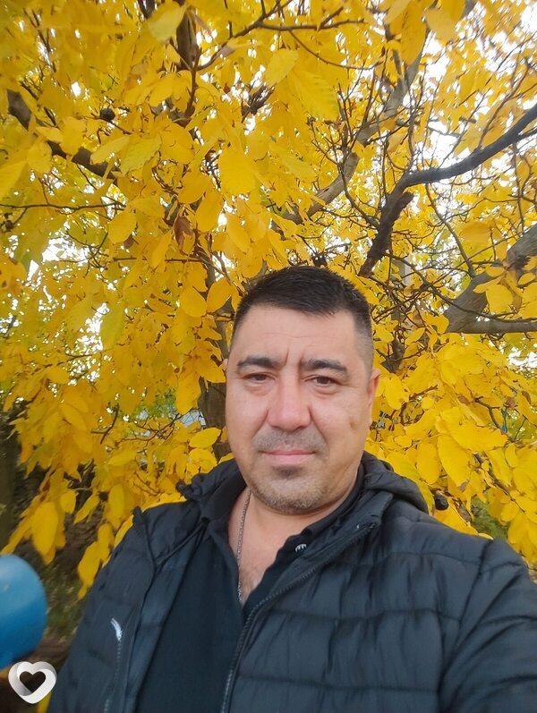 Руслан, 41, Новотроицке — анкета №3900848