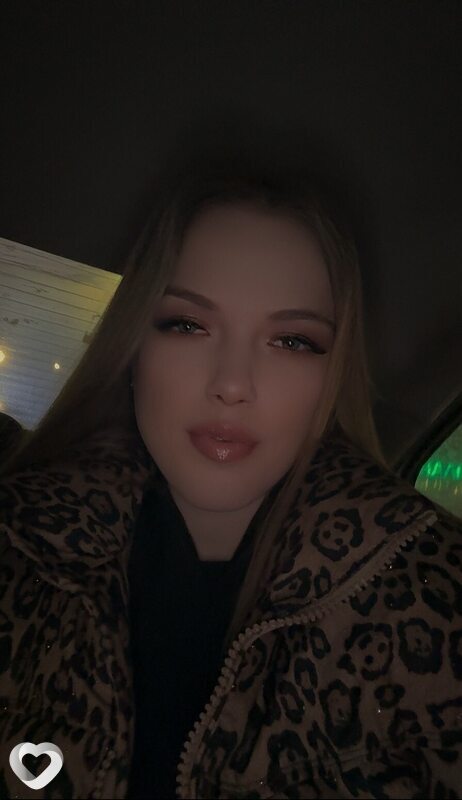 Вероника, 23, Новокузнецке — анкета №3901191