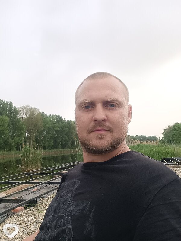 Владимир, 37, Кореновске — анкета №3901575