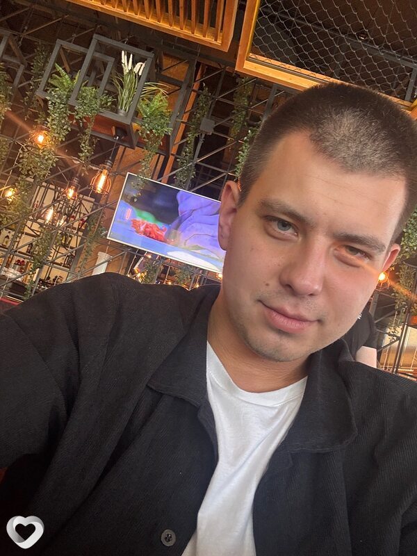Артур, 23, Ульяновске — анкета №3901310
