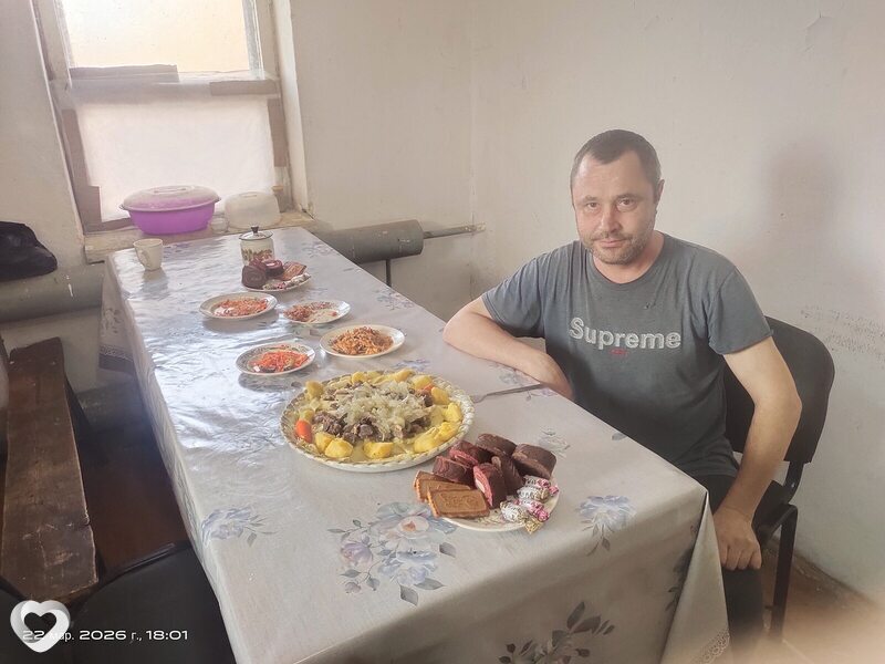 Виталий, Алга