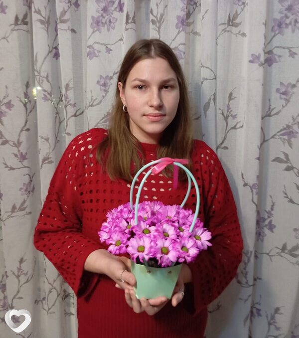 Ксения, 19, Калининграде — анкета №3901731