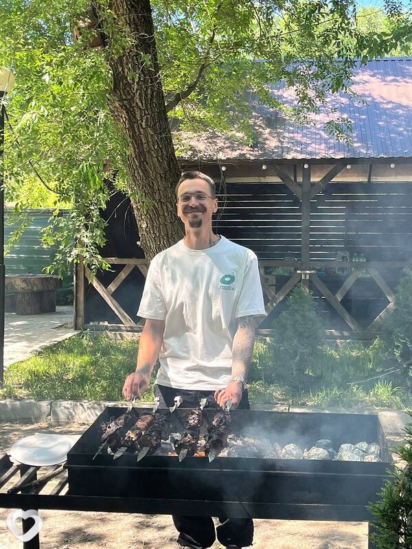 Дима, 28, Азове — анкета №3901797