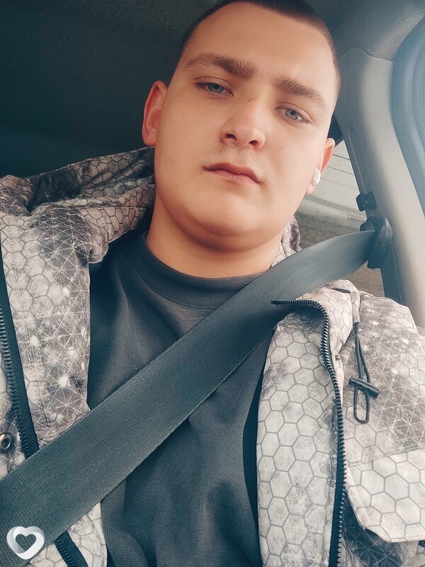 Дмитрий, 22, Бузулуке — анкета №3902002