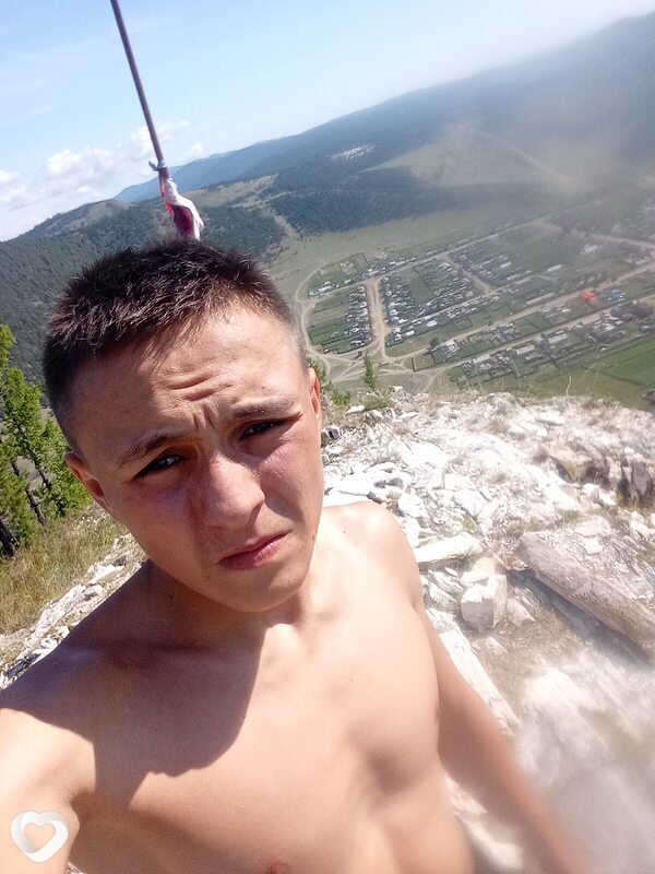 Александр, 19, Иркутске — анкета №3902205