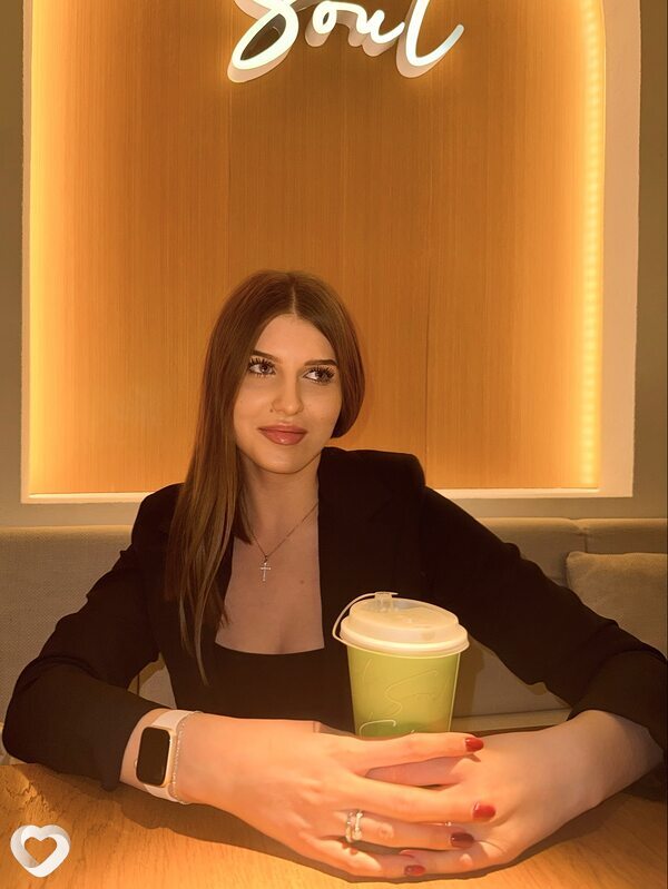 Ангелина, 19, Москве — анкета №3902360