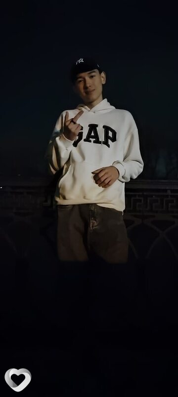 Борис, 18, Феодосии — анкета №3902823