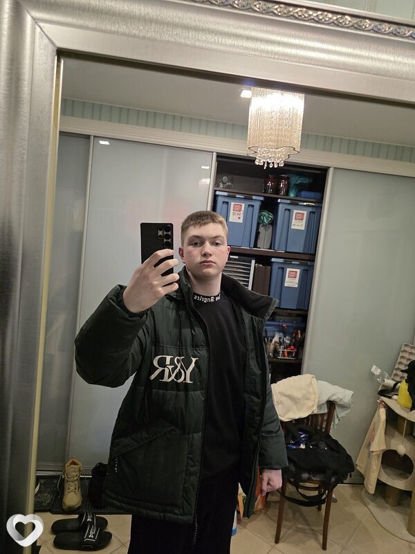 Марк, 20, Санкт-Петербурге — анкета №3903107