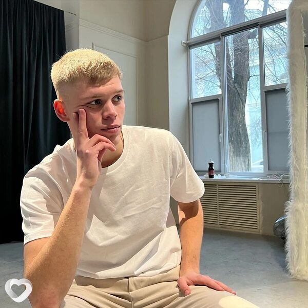 Леонид, 18, Санкт-Петербурге — анкета №3903465