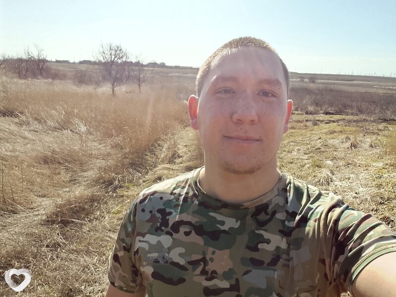 Константин, 21, Донецке — анкета №3903469