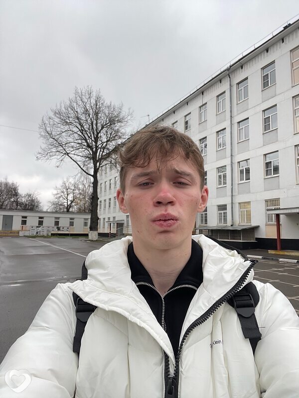 Данила, 19, Москве — анкета №3903537